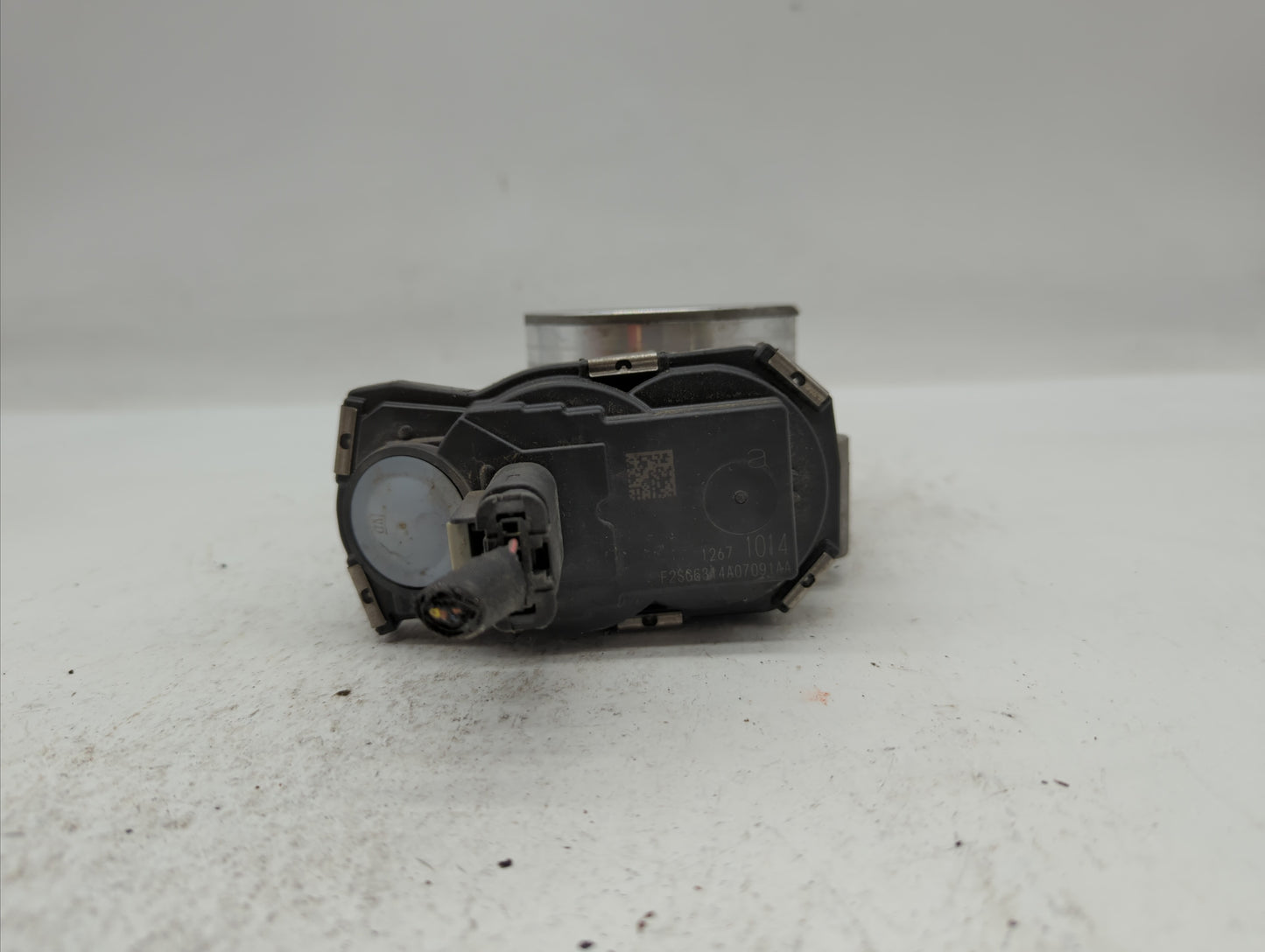 2017-2018 Cadillac Xt5 Throttle Body P/N:12671014 12648414, 1267 1014 Fits Fits 2016 2017 2018 2019 OEM Used Auto Parts - Oe