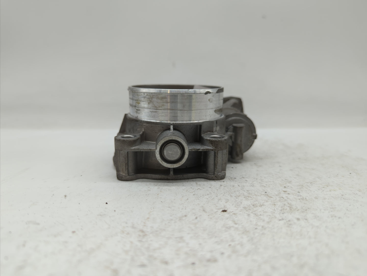 2017-2018 Cadillac Xt5 Throttle Body P/N:12671014 12648414, 1267 1014 Fits Fits 2016 2017 2018 2019 OEM Used Auto Parts - Oe