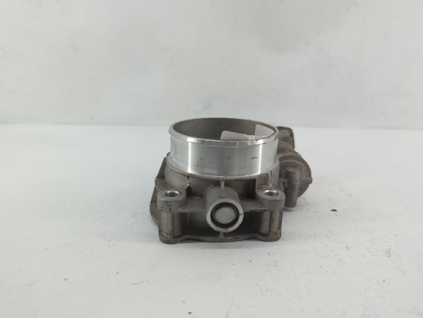 2017 Cadillac Xt5 Throttle Body P/N:12671014 Fits Fits 2014 2016 2018 2019 OEM Used Auto Parts - Oemusedautoparts1.com