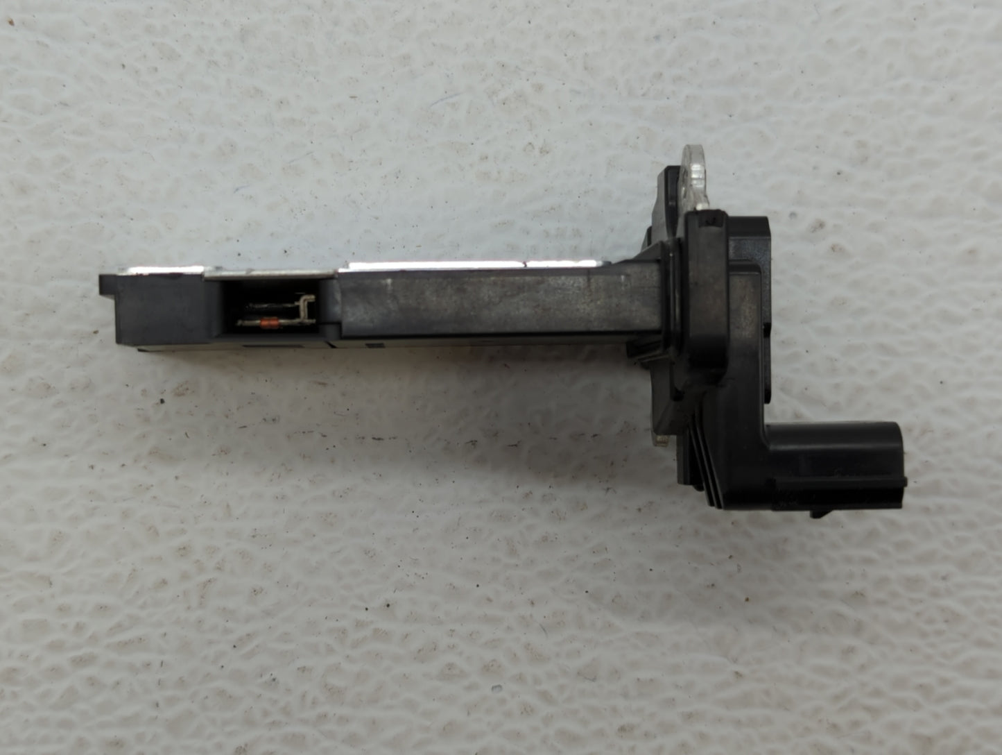 2017-2020 Cadillac Xt5 Mass Air Flow Meter Maf - Oemusedautoparts1.com