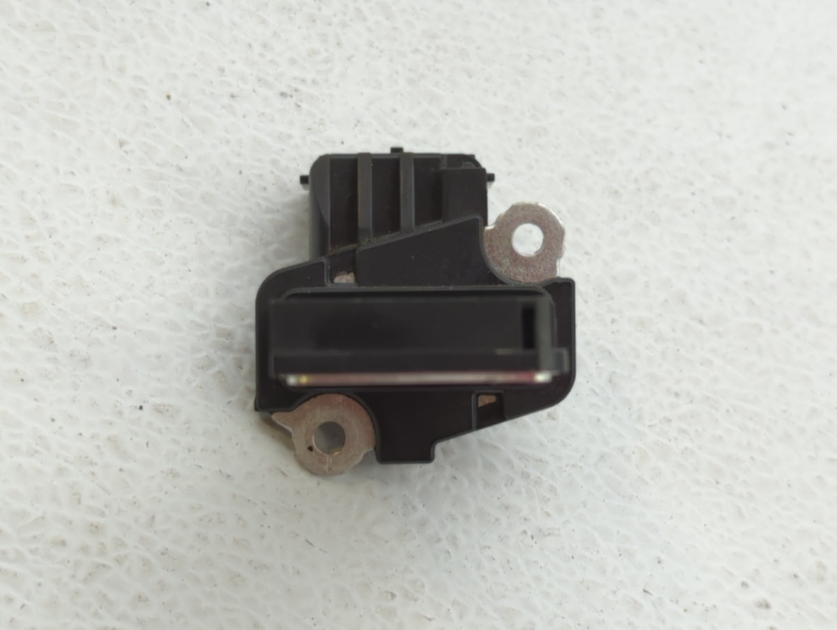 2017-2020 Cadillac Xt5 Mass Air Flow Meter Maf Sensor - Oemusedautoparts1.com
