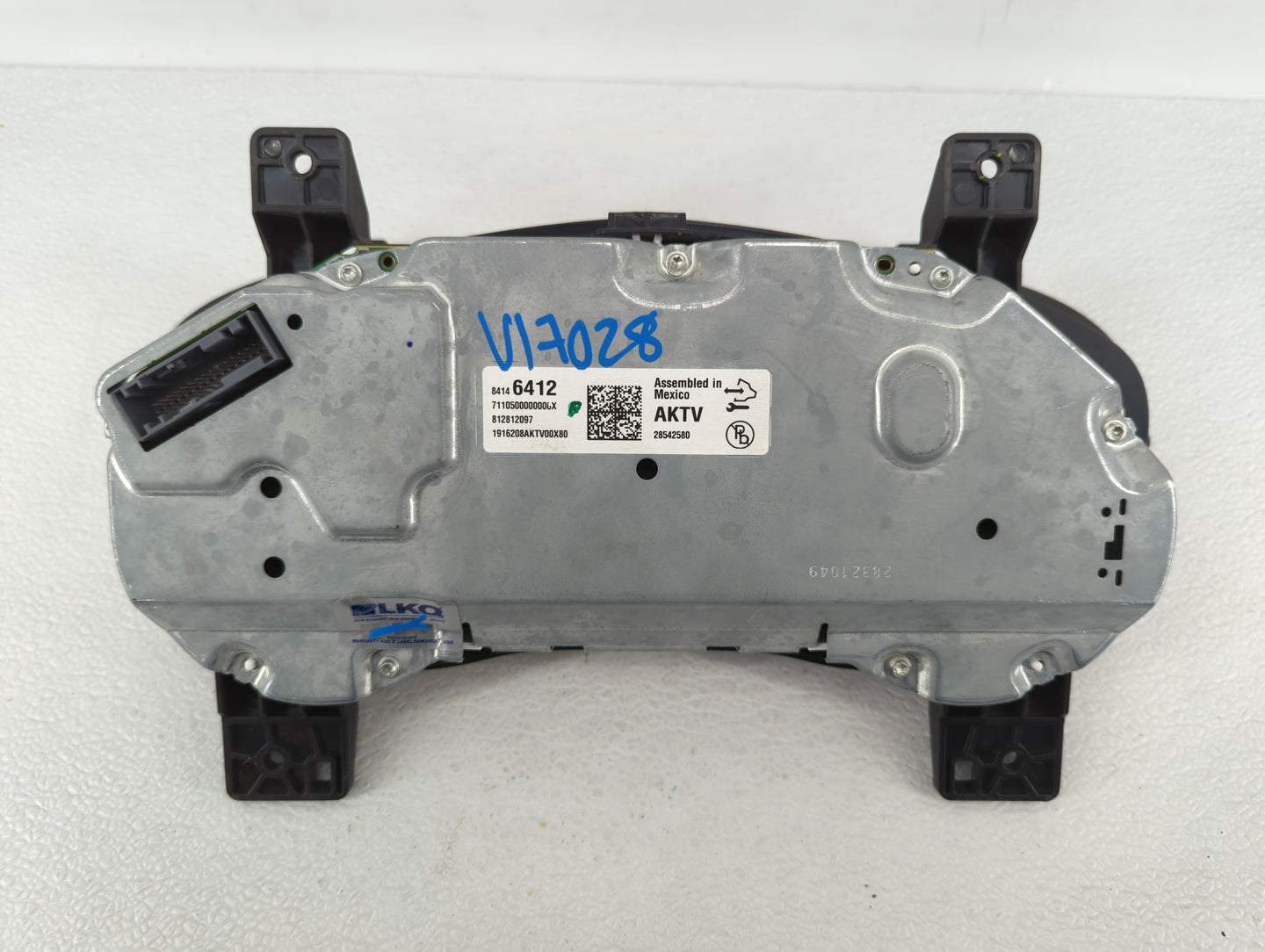 2017 Cadillac Xt5 Instrument Cluster Speedometer Gauges P/N:84146412 Fits OEM Used Auto Parts - Oemusedautoparts1.com