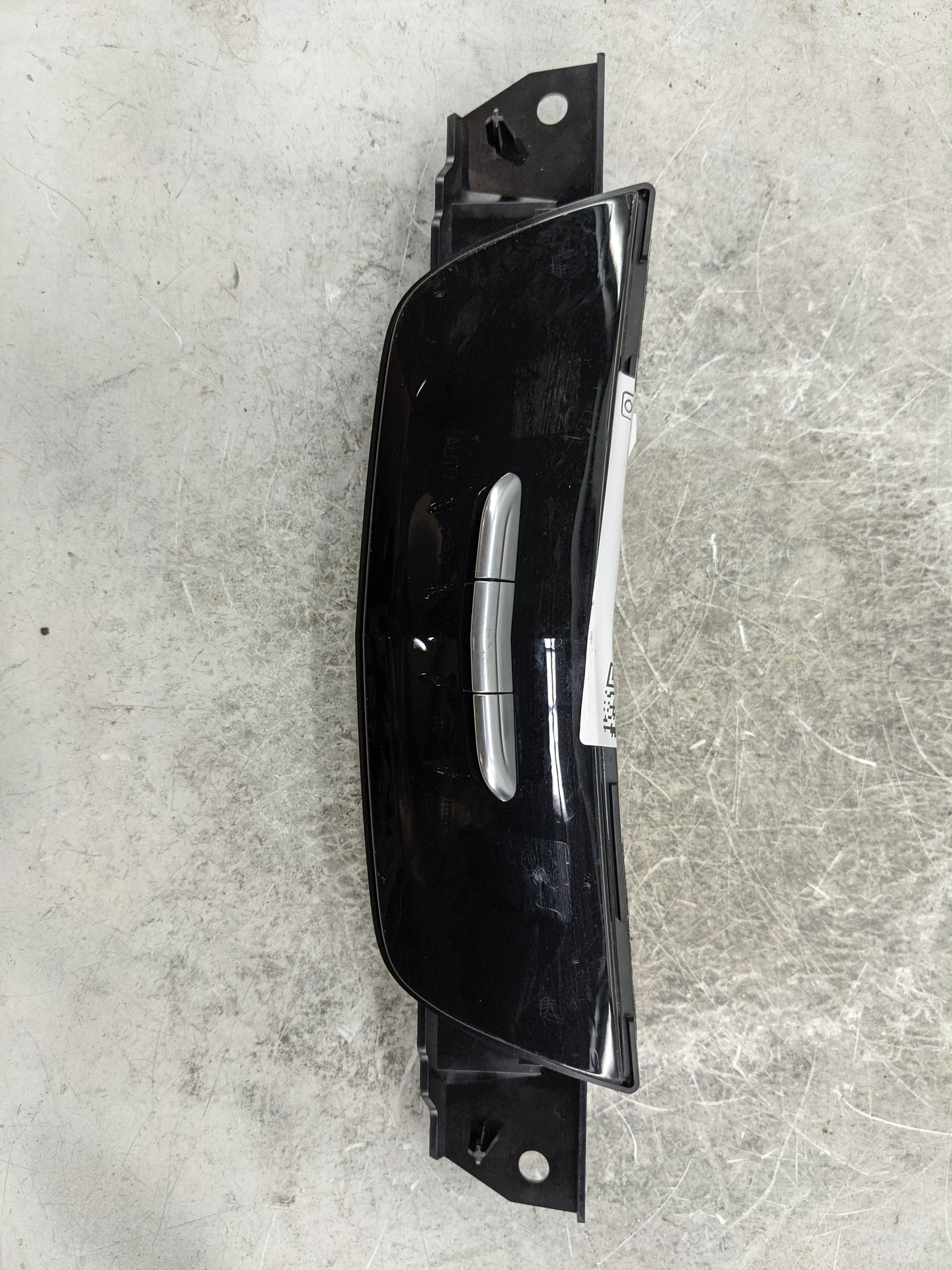 2017-2020 Cadillac Xt5 Climate Control Module Temperature AC/Heater Replacement P/N:23416992 544890379 Fits OEM Used Auto Pa
