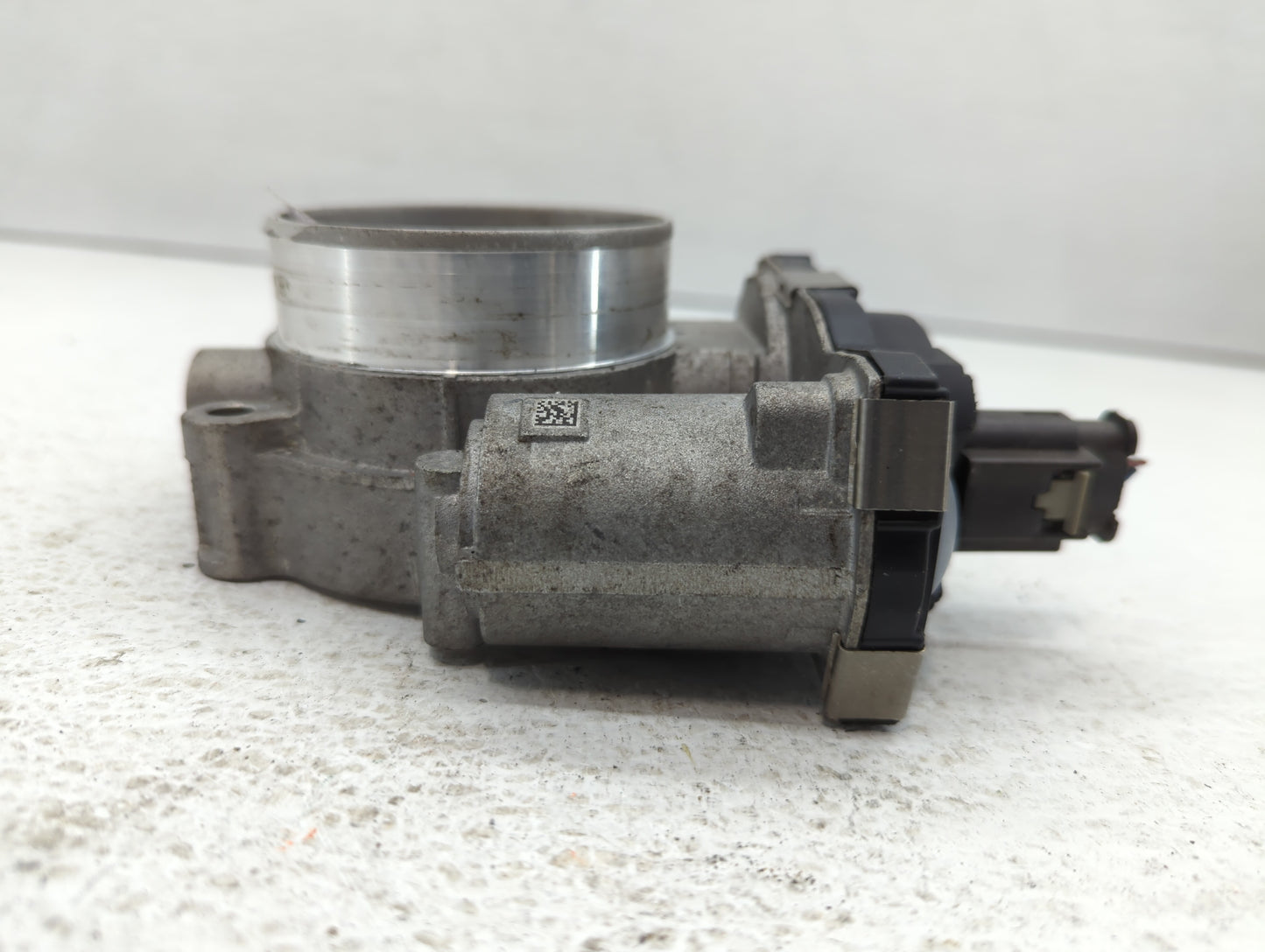 2017-2020 Cadillac Xt5 Throttle Body P/N:126710114 Fits Fits 2016 2017 2018 2019 2020 2021 2022 OEM Used Auto Parts - Oemuse