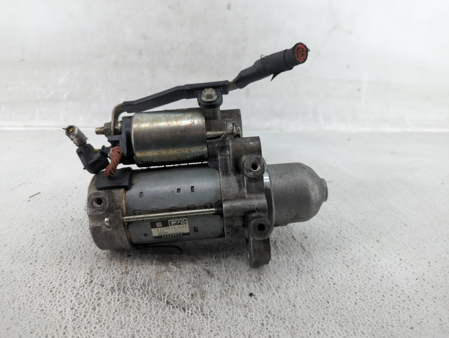 2017-2020 Cadillac Xt5 Car Starter Motor Solenoid OEM P/N:TN438000-2140 12667973 Fits Fits 2016 2017 2018 2019 2020 2021 202