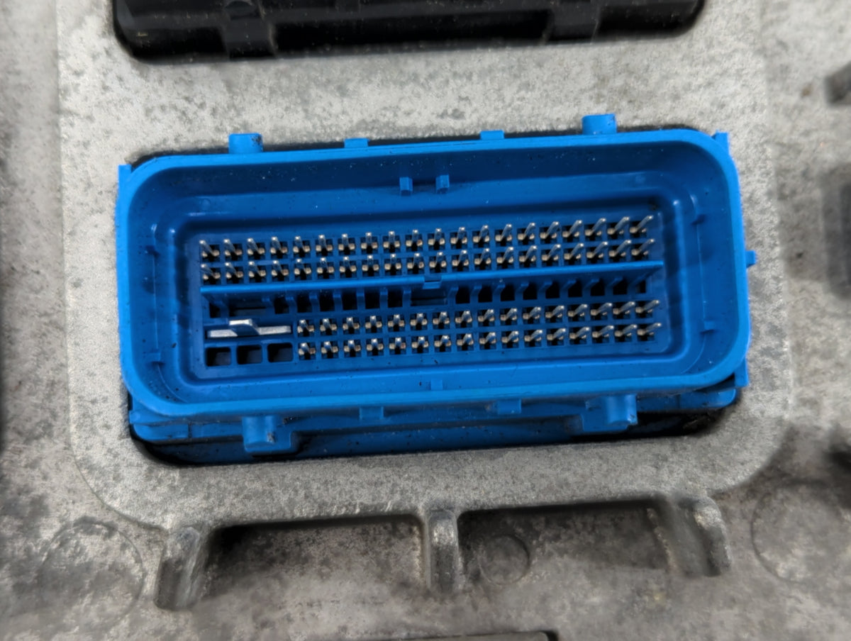 2017-2020 Cadillac Xt5 PCM Engine Control Computer ECU ECM PCU OEM P/N:12679552 Fits 2016 2017 2018 2019 2020 2021 2022 OEM 
