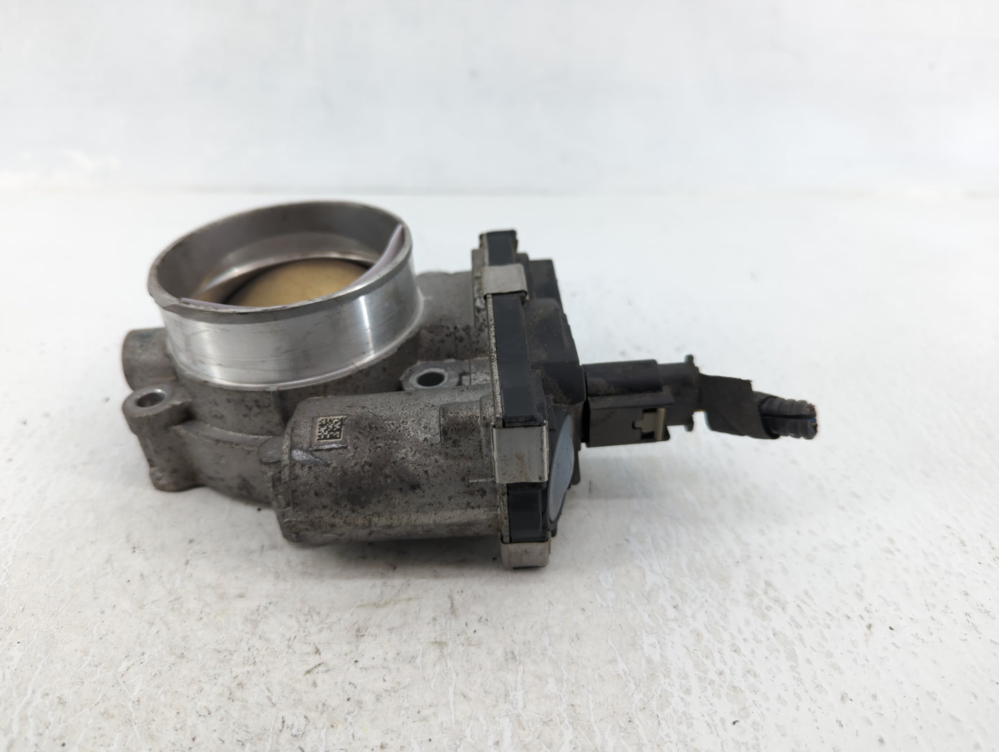 2017-2020 Cadillac Xt5 Throttle Body P/N:12671014 Fits Fits 2016 2017 2018 2019 2020 2021 2022 OEM Used Auto Parts - Oemused