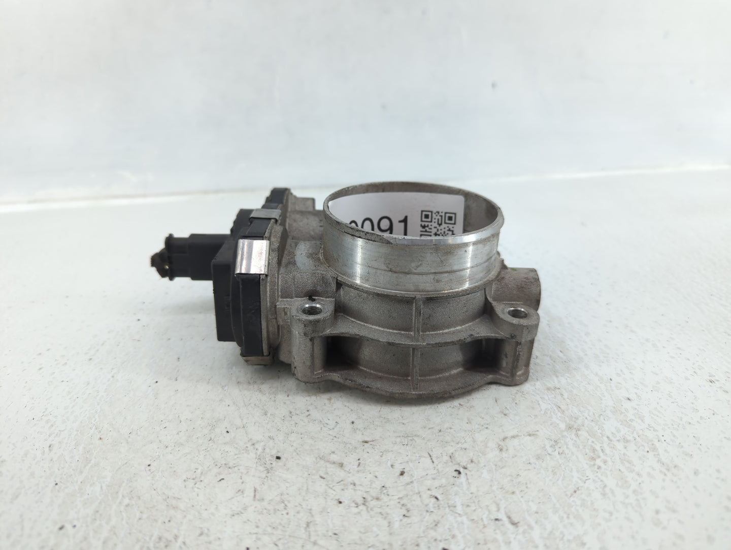2017 Cadillac Xt5 Throttle Body P/N:12671014 Fits Fits 2014 2016 2018 2019 OEM Used Auto Parts - Oemusedautoparts1.com