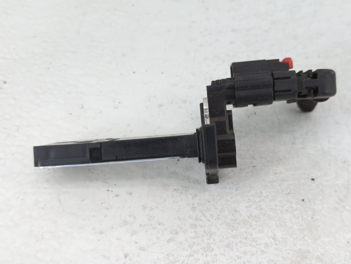 2017-2020 Cadillac Xt5 Mass Air Flow Meter Maf Sensor 632638 - Oemusedautoparts1.com