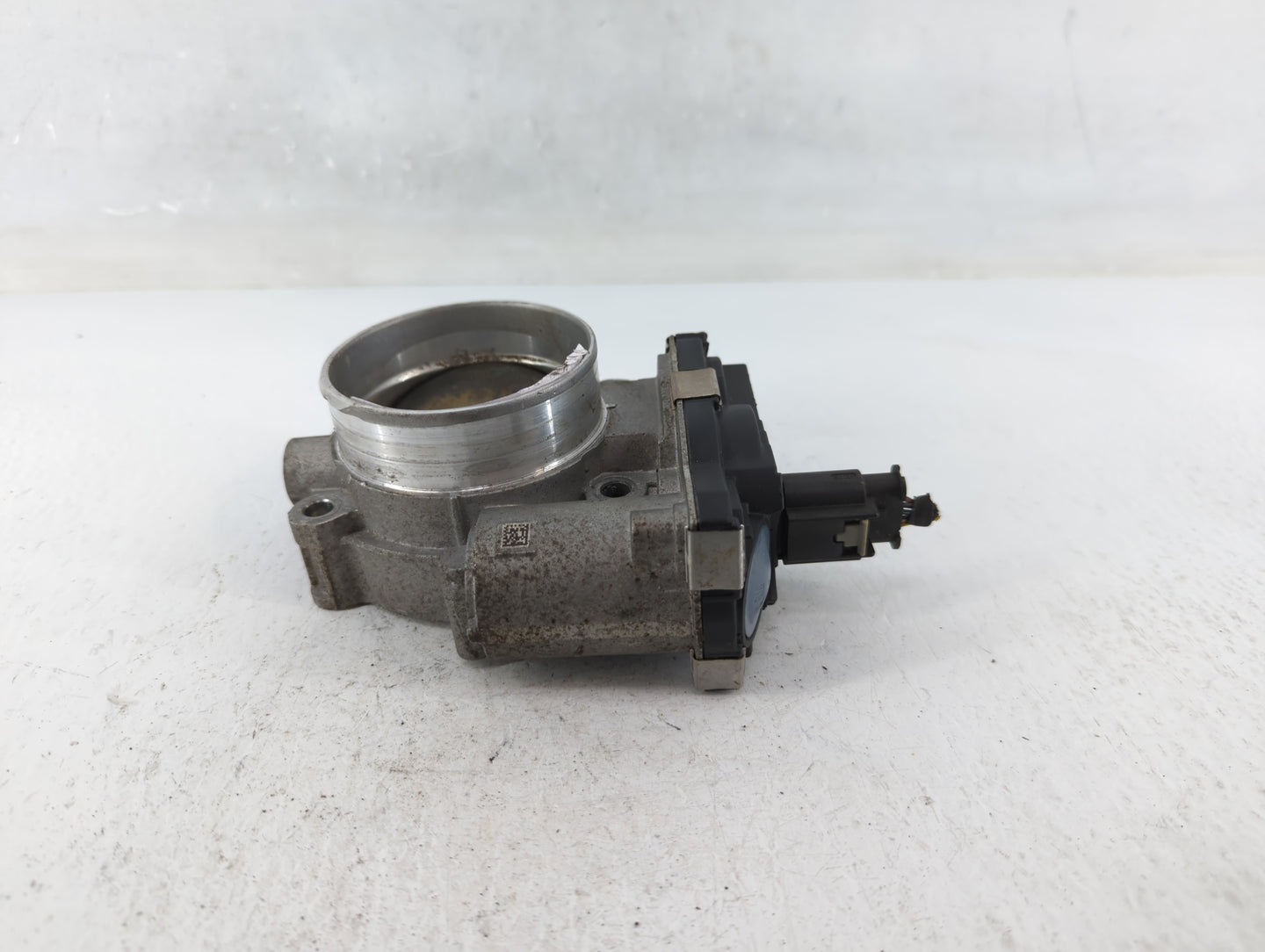 2017-2020 Cadillac Xt5 Throttle Body P/N:12671014 Fits Fits 2016 2017 2018 2019 2020 2021 2022 OEM Used Auto Parts - Oemused