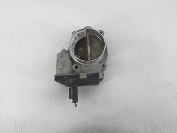 2017-2020 Cadillac Xt5 Throttle Body P/N:F2SG6333B03731AA 12671014 Fits Fits 2016 2017 2018 2019 2020 2021 2022 OEM Used Aut