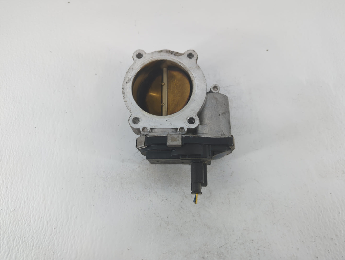 2017-2020 Cadillac Xt5 Throttle Body P/N:F2SG6333B03731AA 12671014 Fits Fits 2016 2017 2018 2019 2020 2021 2022 OEM Used Aut