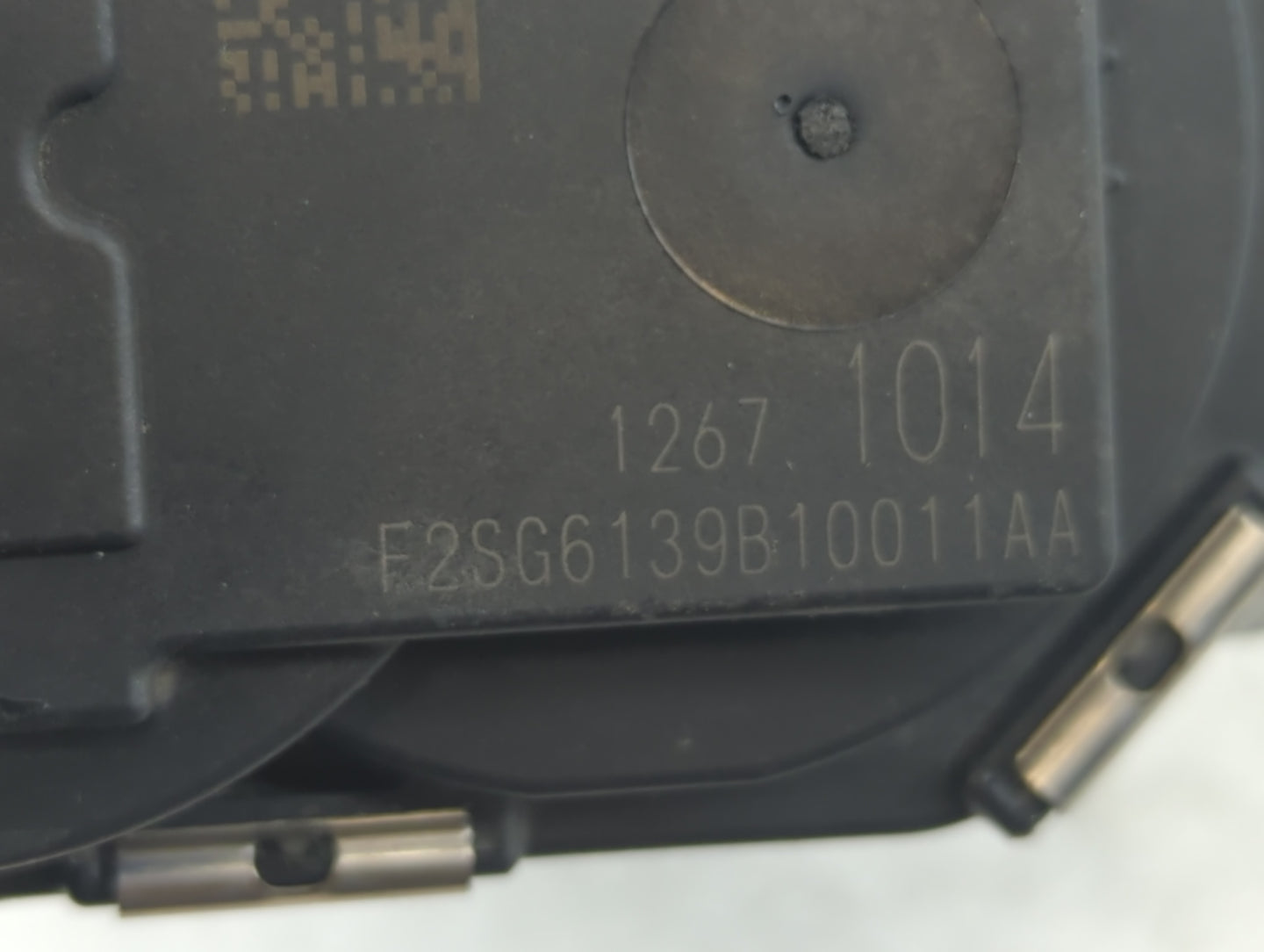 2017-2020 Cadillac Xt5 Throttle Body P/N:F2SG6333B03731AA 12671014 Fits Fits 2016 2017 2018 2019 2020 2021 2022 OEM Used Aut