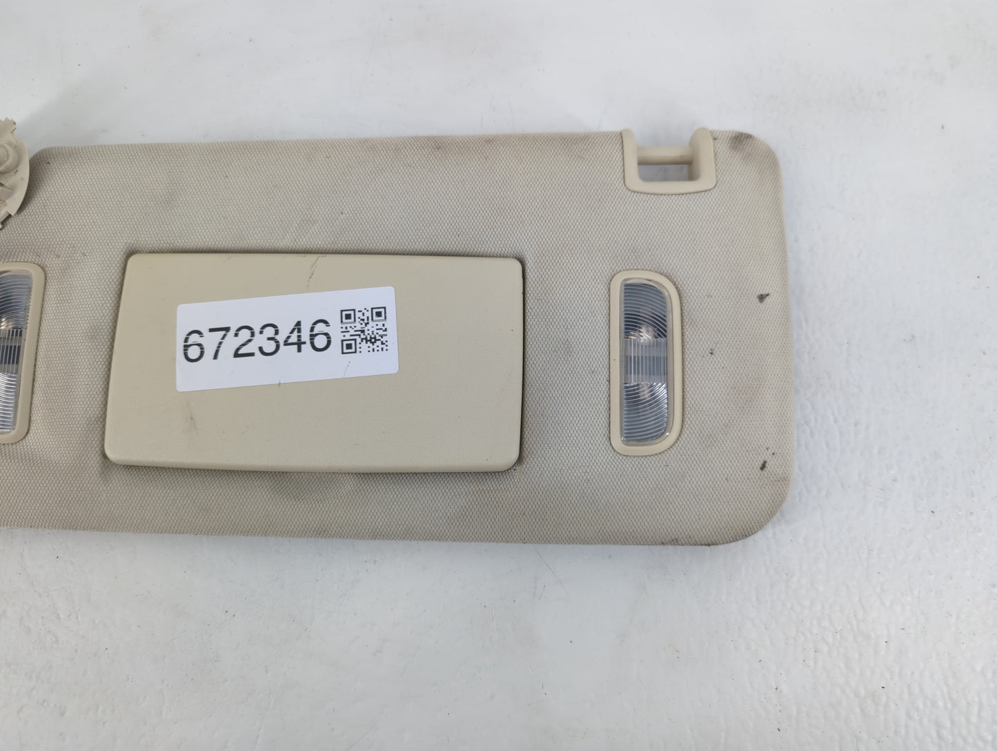 2017-2020 Cadillac Xt5 Sun Visor Shade Replacement Passenger Right Mirror Fits Fits 2017 2018 2019 2020 OEM Used Auto Parts 