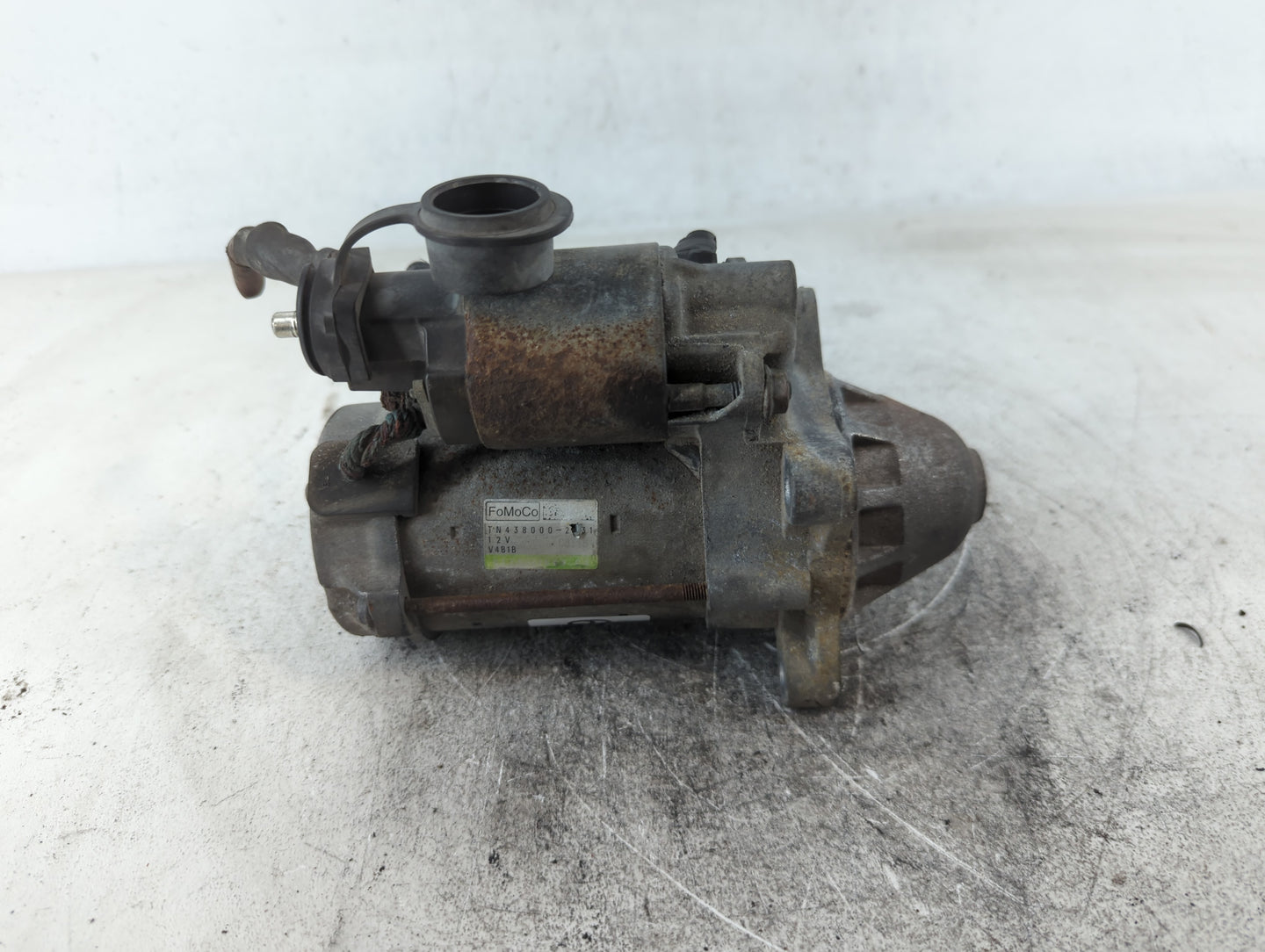 2017-2020 Cadillac Xt5 Car Starter Motor Solenoid OEM P/N:V4B1B 438000-2 Fits Fits 2016 2017 2018 2019 2020 2021 2022 OEM Us