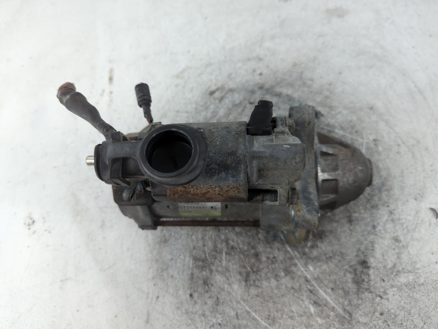 2017-2020 Cadillac Xt5 Car Starter Motor Solenoid OEM P/N:V4B1B 438000-2 Fits Fits 2016 2017 2018 2019 2020 2021 2022 OEM Us