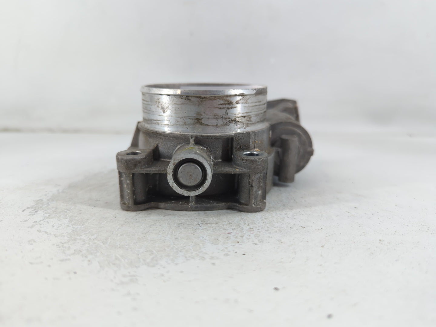 2017-2020 Cadillac Xt5 Throttle Body P/N:12671014 Fits Fits 2016 2017 2018 2019 2020 2021 2022 OEM Used Auto Parts - Oemused