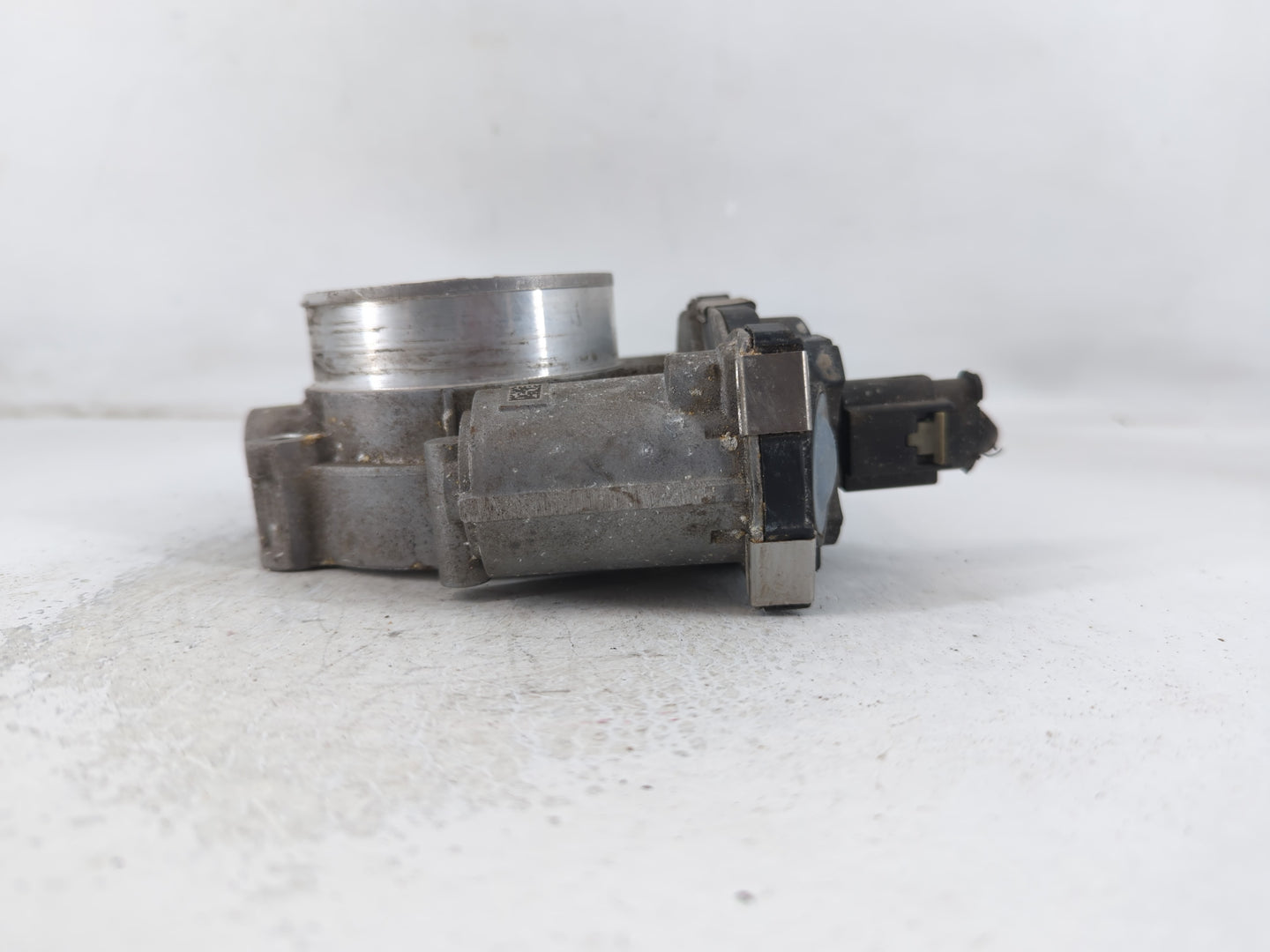 2017-2020 Cadillac Xt5 Throttle Body P/N:12671014 Fits Fits 2016 2017 2018 2019 2020 2021 2022 OEM Used Auto Parts - Oemused