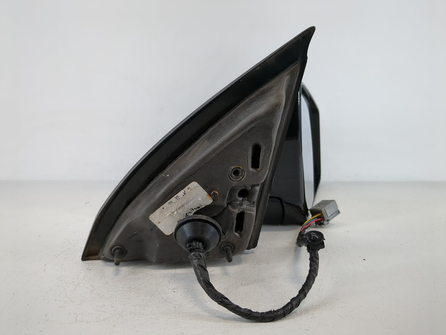 2016-2017 Cadillac Xts Passenger Side View Mirror - Right Door Mirror OEM Used - Oemusedautoparts1.com