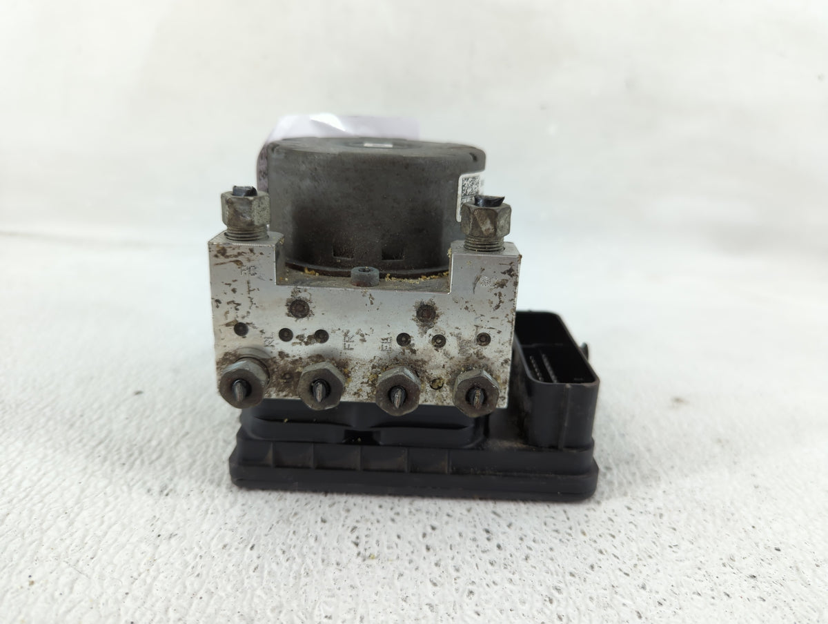 2017 Cadillac Xts Anti-Lock Brake ABS Pump Module Actuator OEM P/N:84123941 Fits OEM Used Auto Parts - Oemusedautoparts1.com