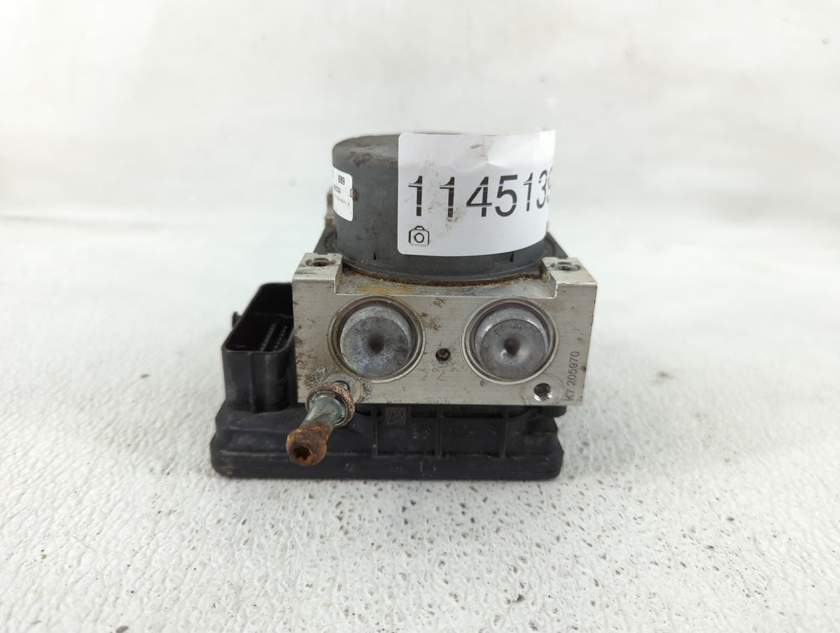 2017 Cadillac Xts Anti-Lock Brake ABS Pump Module Actuator OEM P/N:84123941 Fits OEM Used Auto Parts - Oemusedautoparts1.com