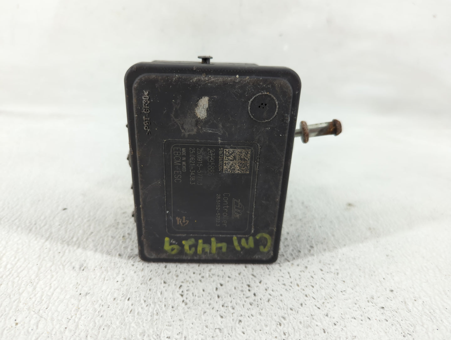 2017 Cadillac Xts ABS Pump Control Module Replacement P/N:84123941 Fits OEM Used Auto Parts - Oemusedautoparts1.com