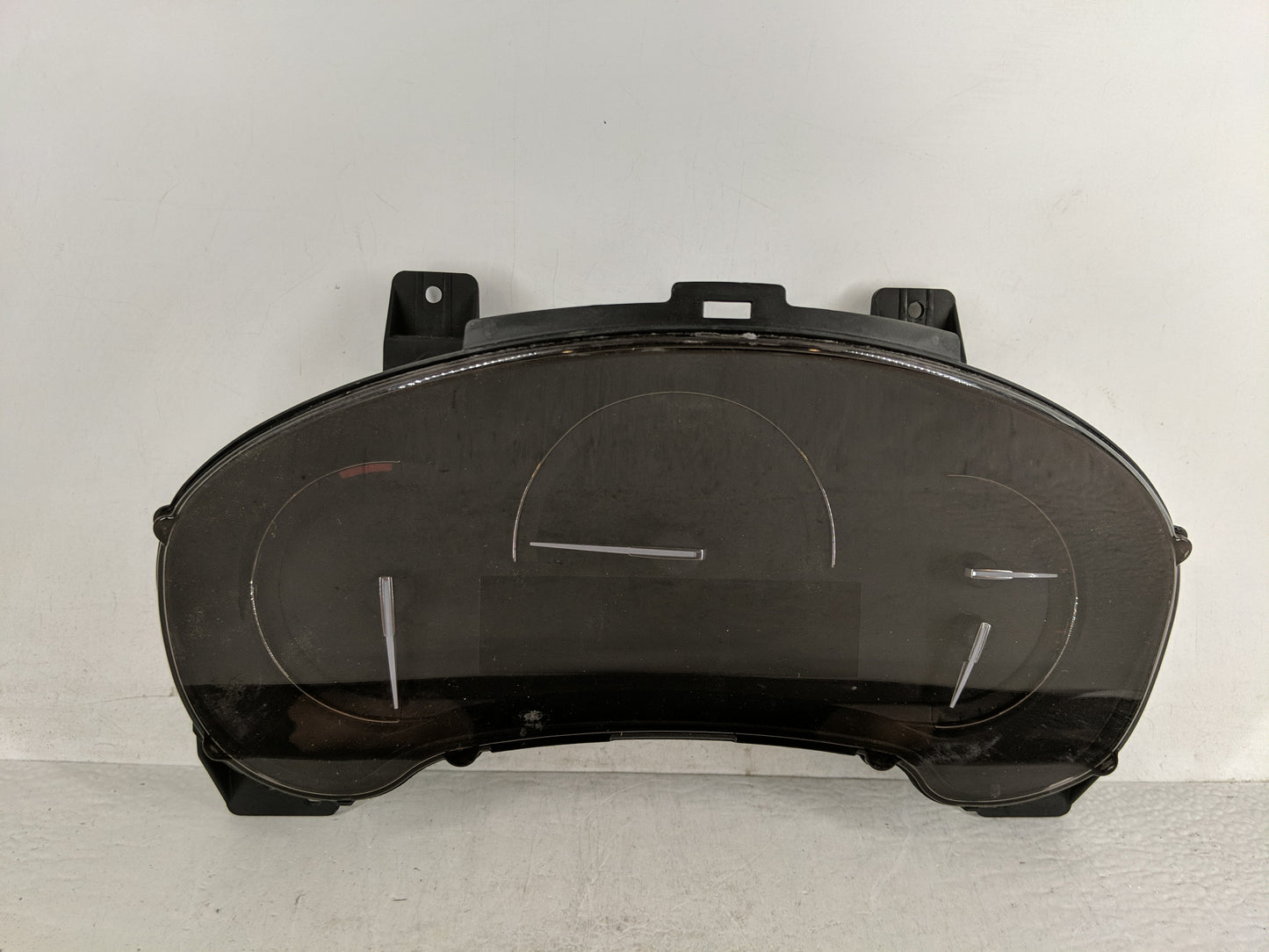 2017 Cadillac Xts Instrument Cluster Speedometer Gauges P/N:84217914 Fits OEM Used Auto Parts - Oemusedautoparts1.com