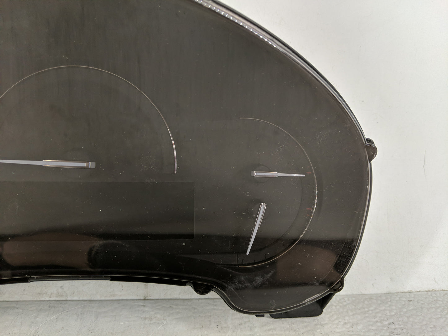 2017 Cadillac Xts Instrument Cluster Speedometer Gauges P/N:84217914 Fits OEM Used Auto Parts - Oemusedautoparts1.com