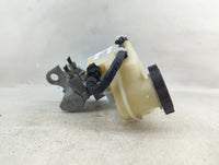 2013-2019 Cadillac Xts Brake Master Cylinder - Oemusedautoparts1.com