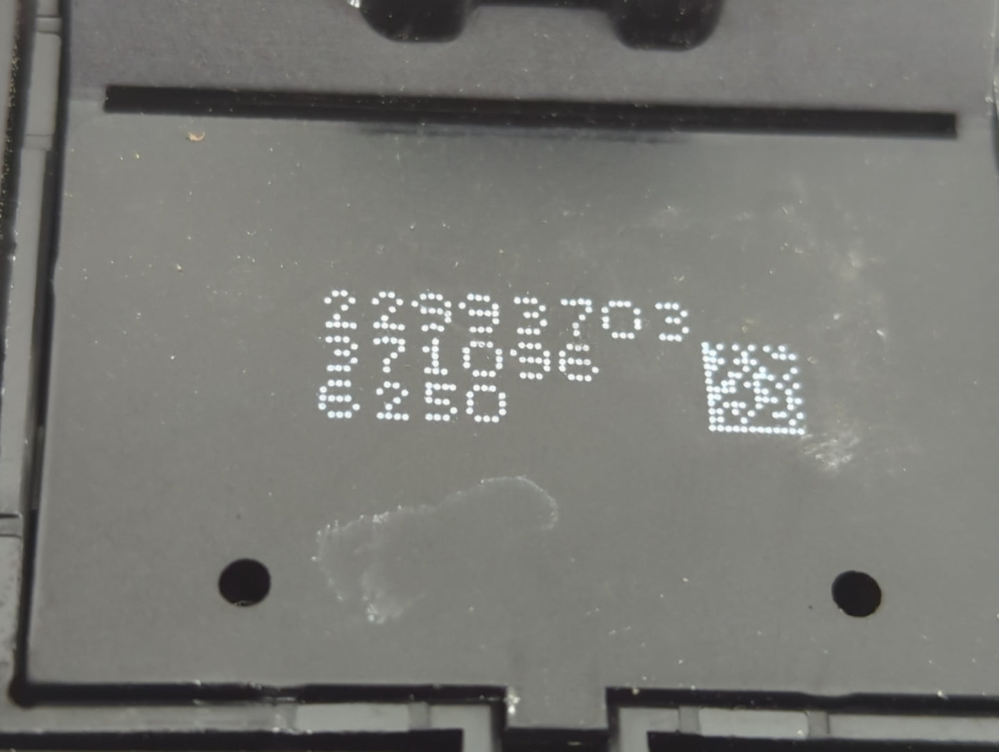 2015-2019 Cadillac Xts Master Power Window Switch Replacement Driver Side Left P/N:22993703 Fits OEM Used Auto Parts - Oemus