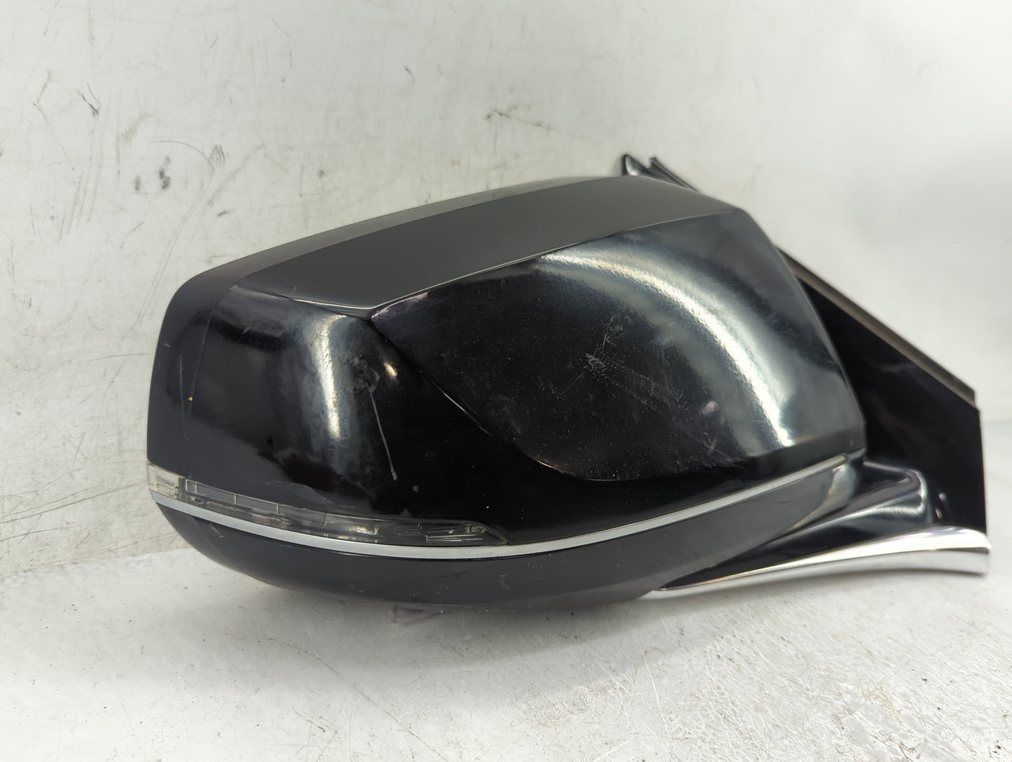 2016-2019 Cadillac Xts Passenger Side View Mirror - Right Door Mirror OEM Used - Oemusedautoparts1.com
