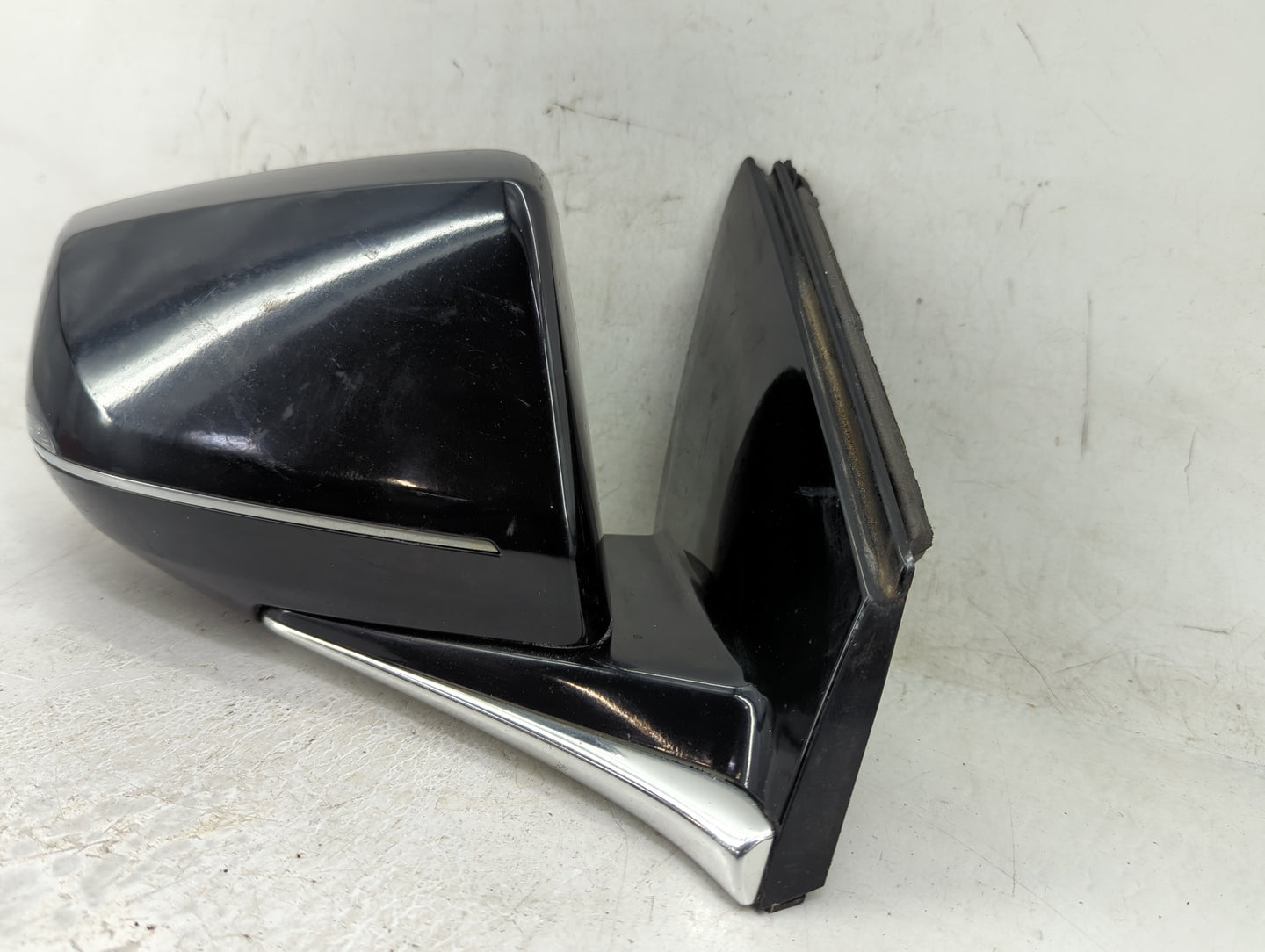 2016-2019 Cadillac Xts Passenger Side View Mirror - Right Door Mirror OEM Used - Oemusedautoparts1.com