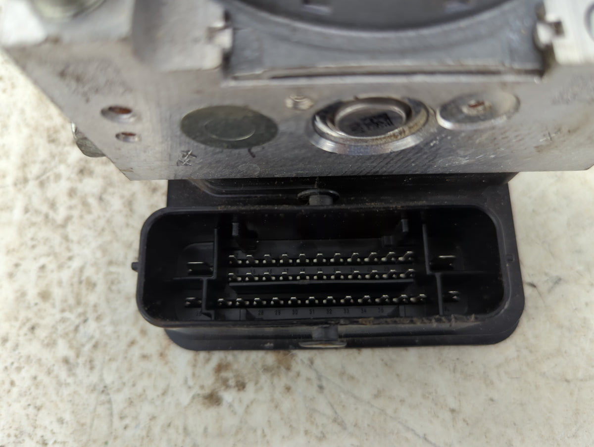 2017 Cadillac Xts Anti-Lock Brake ABS Pump Module Actuator OEM P/N:23295800 20915-5771.3, 25162-5732.3, 23295860 Fits OEM Us
