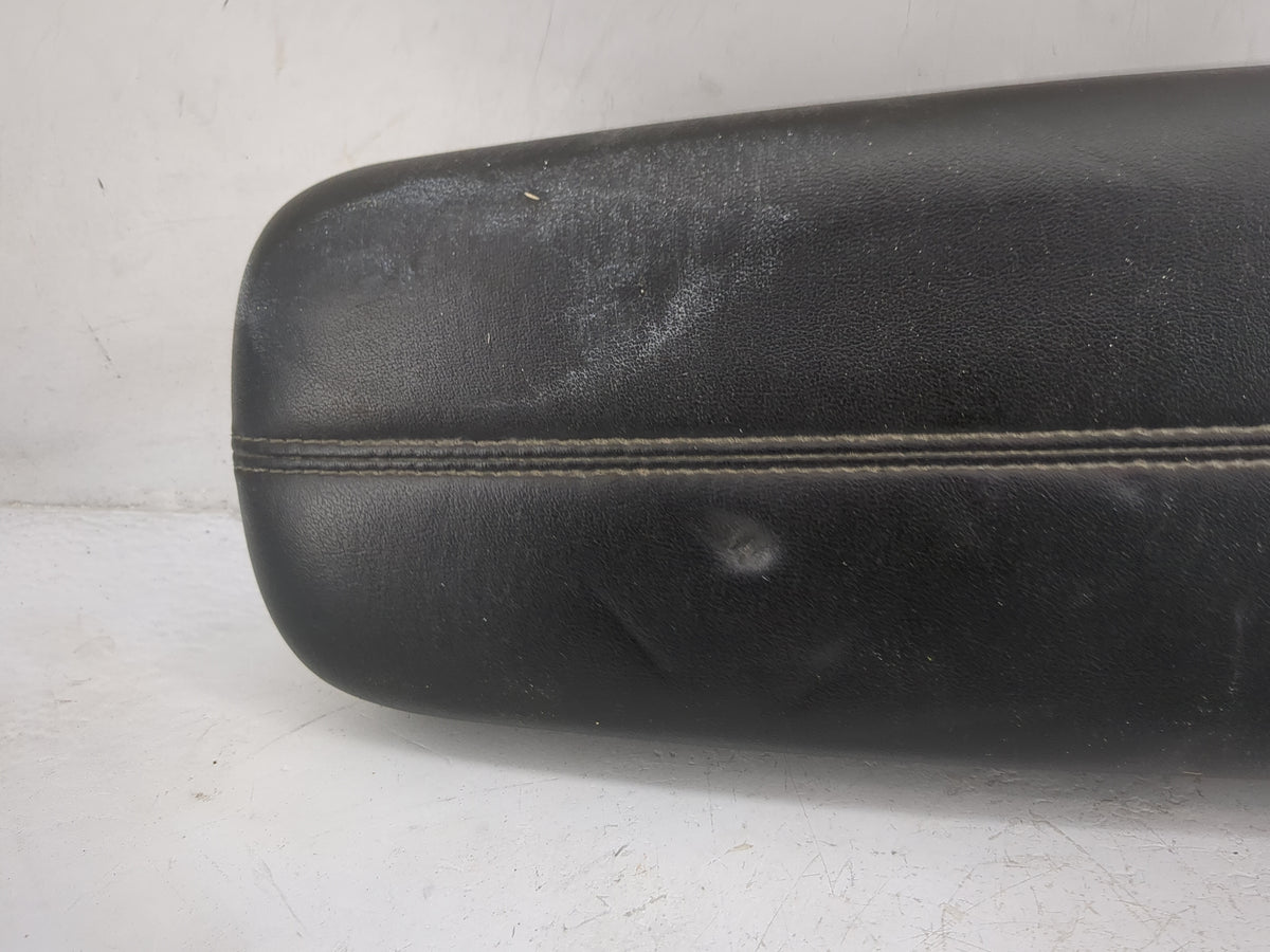 2017 Cadillac Xts Center Console Armrest Cover Lid Fits OEM Used Auto Parts - Oemusedautoparts1.com