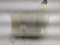 2013-2019 Cadillac Xts Radiator Coolant Overflow Expansion Tank Bottle 1497952 - Oemusedautoparts1.com