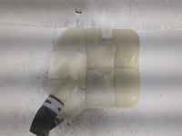 2013-2019 Cadillac Xts Radiator Coolant Overflow Expansion Tank Bottle 1497952 - Oemusedautoparts1.com