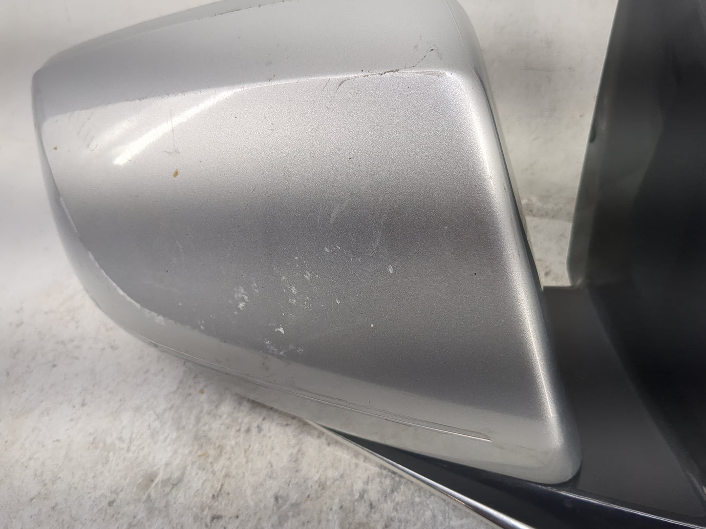 2016-2019 Cadillac Xts Passenger Side View Mirror - Right Door Mirror OEM Used - Oemusedautoparts1.com