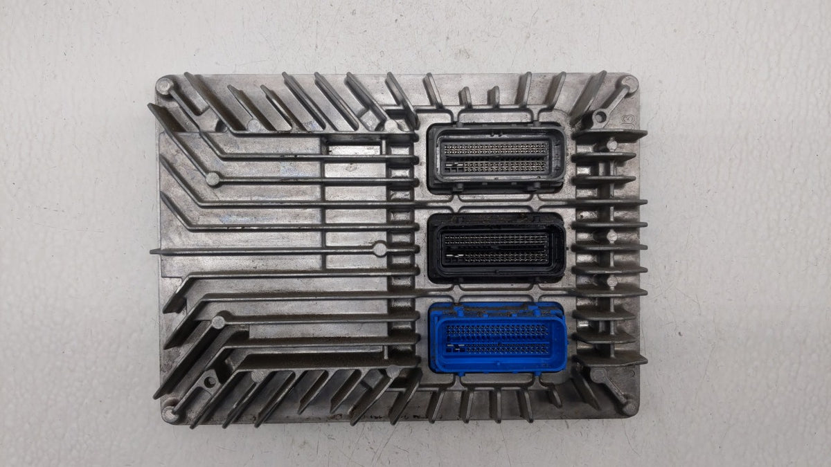 2017-2019 Cadillac Xts PCM Engine Control Computer ECU ECM PCU OEM P/N:12666068 12667002, 12666070 Fits 2017 2018 2019 2020 