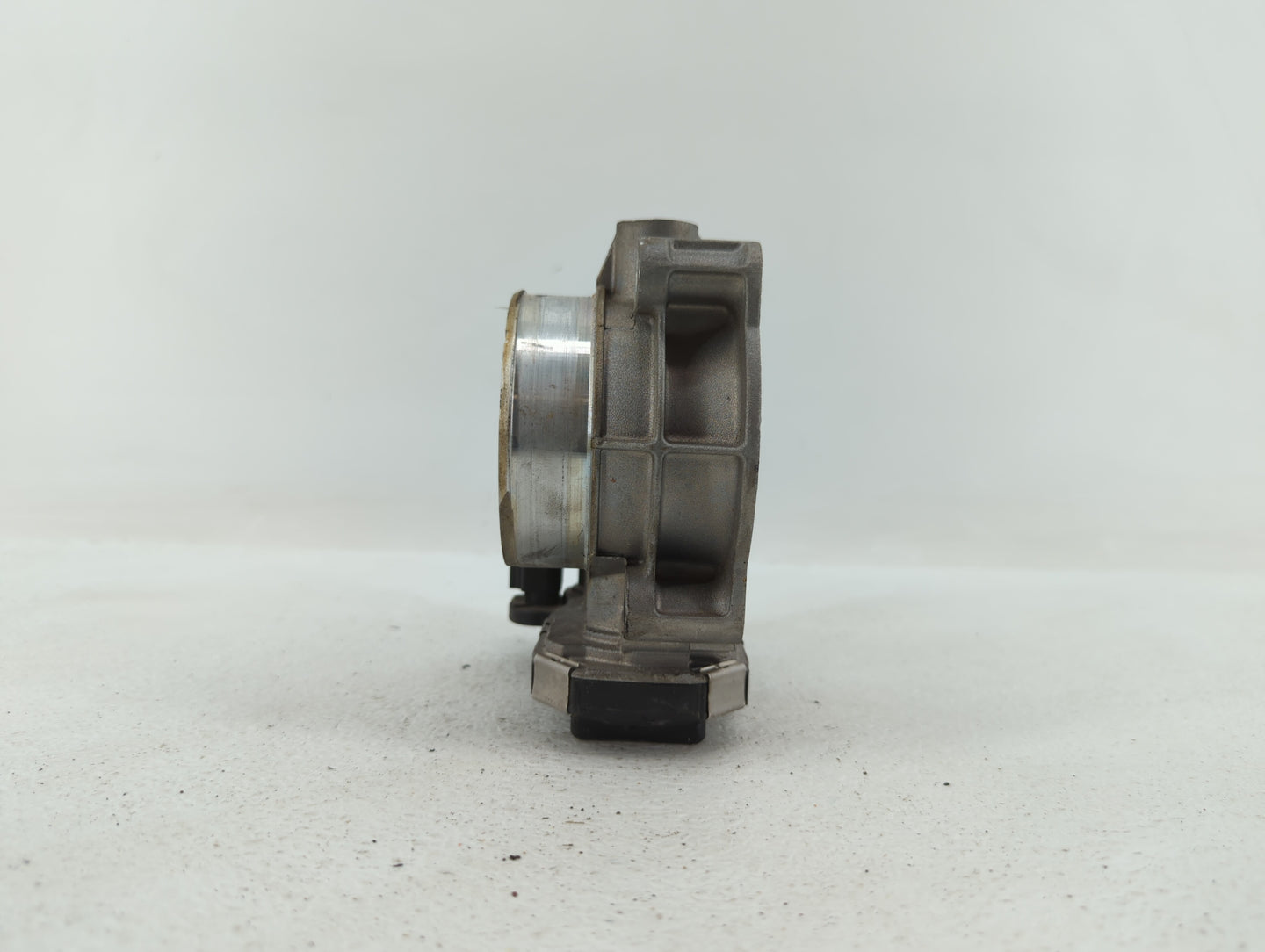 2013-2019 Cadillac Xts Throttle Body P/N:12670981AA 12632172BA Fits Fits 2012 2013 2014 2015 2016 2017 2018 2019 OEM Used Au