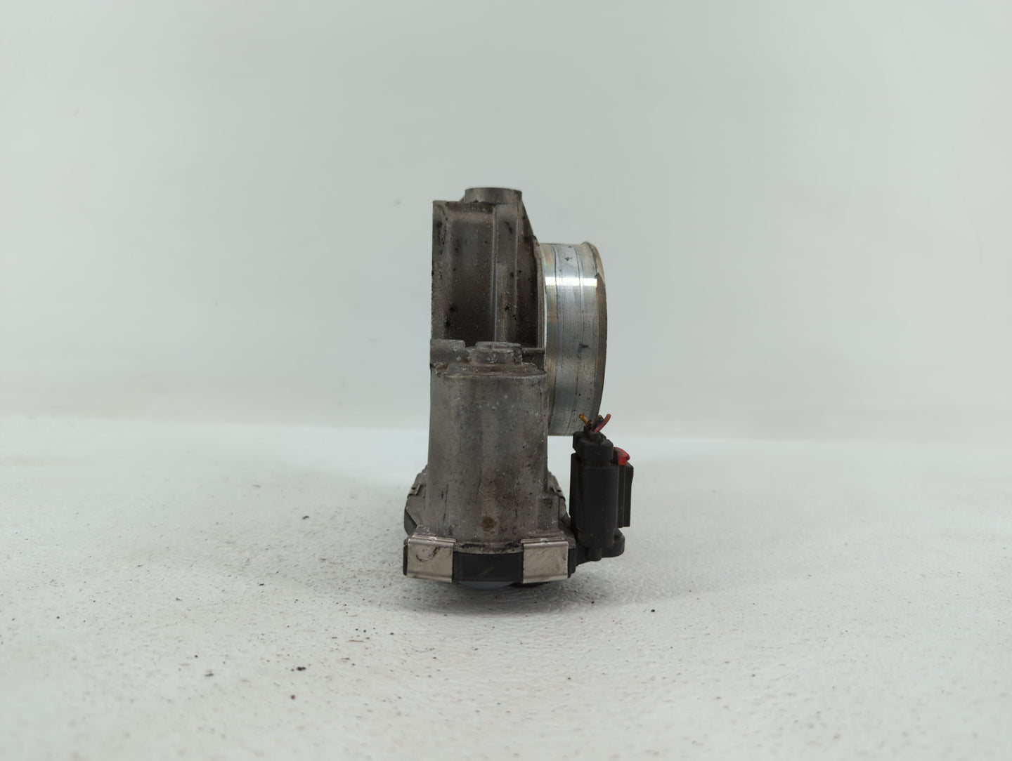 2013-2019 Cadillac Xts Throttle Body P/N:12670981AA 12632172BA Fits Fits 2012 2013 2014 2015 2016 2017 2018 2019 OEM Used Au