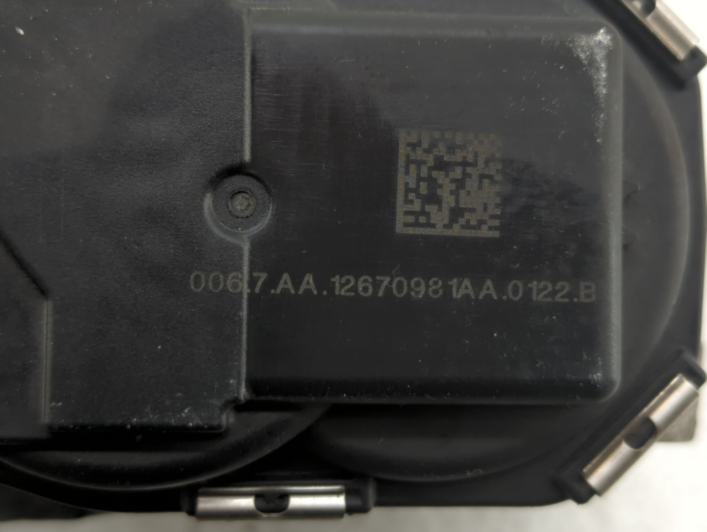 2013-2019 Cadillac Xts Throttle Body P/N:12670981AA 12632172BA Fits Fits 2012 2013 2014 2015 2016 2017 2018 2019 OEM Used Au