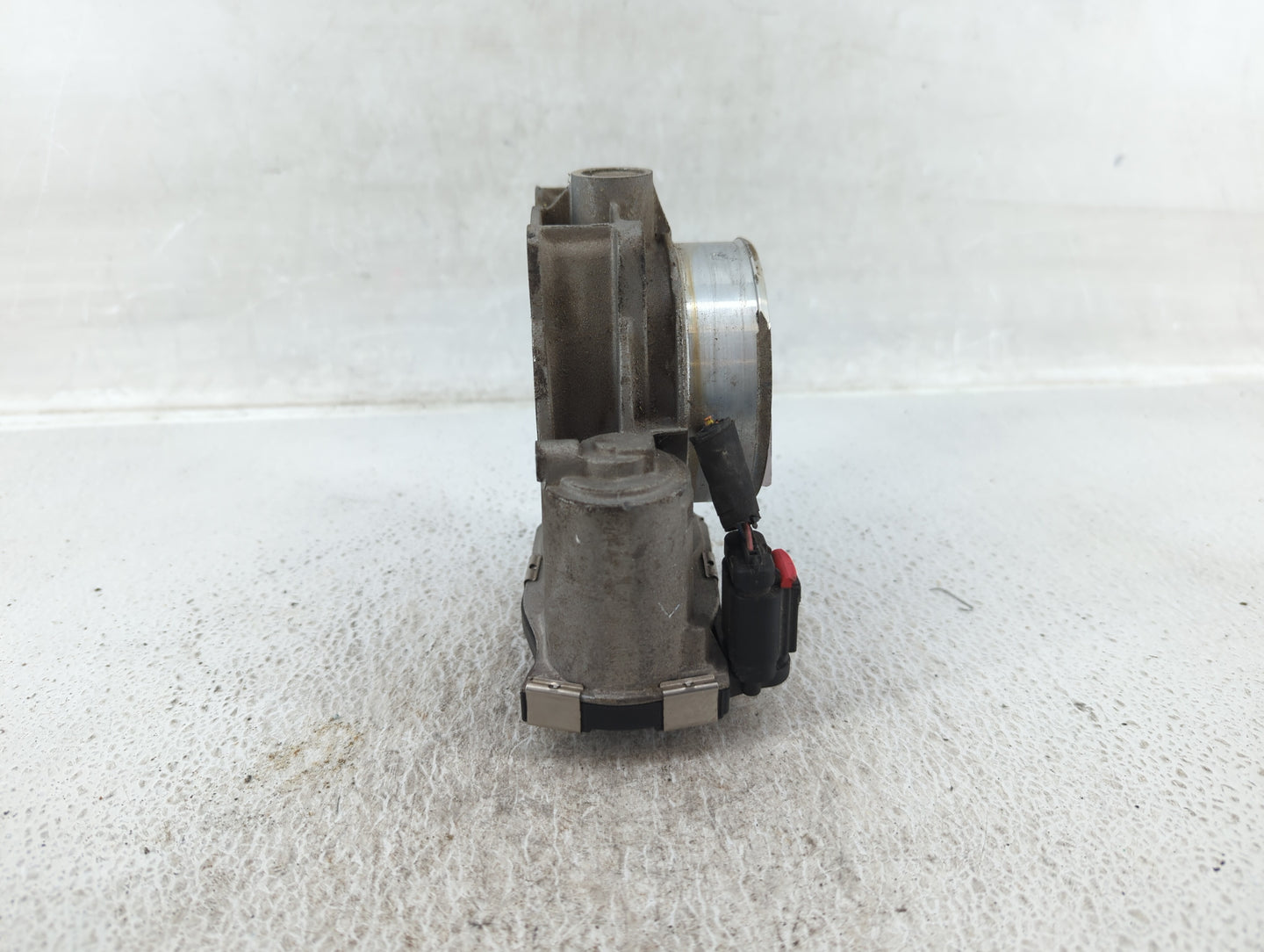 2013-2019 Cadillac Xts Throttle Body P/N:12670981AA Fits Fits 2012 2013 2014 2015 2016 2017 2018 2019 2020 2021 2022 OEM Use