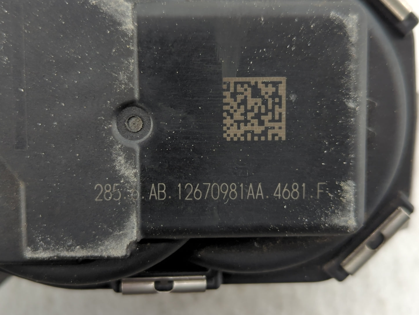 2013-2019 Cadillac Xts Throttle Body P/N:12670981AA Fits Fits 2012 2013 2014 2015 2016 2017 2018 2019 2020 2021 2022 OEM Use