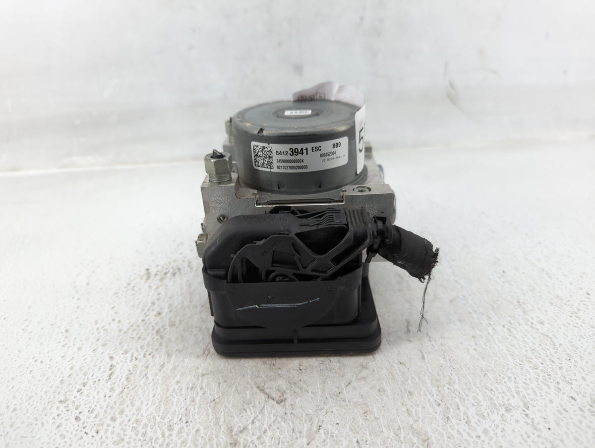 2017 Cadillac Xts Anti-Lock Brake ABS Pump Module Actuator OEM P/N:84123941 Fits OEM Used Auto Parts - Oemusedautoparts1.com