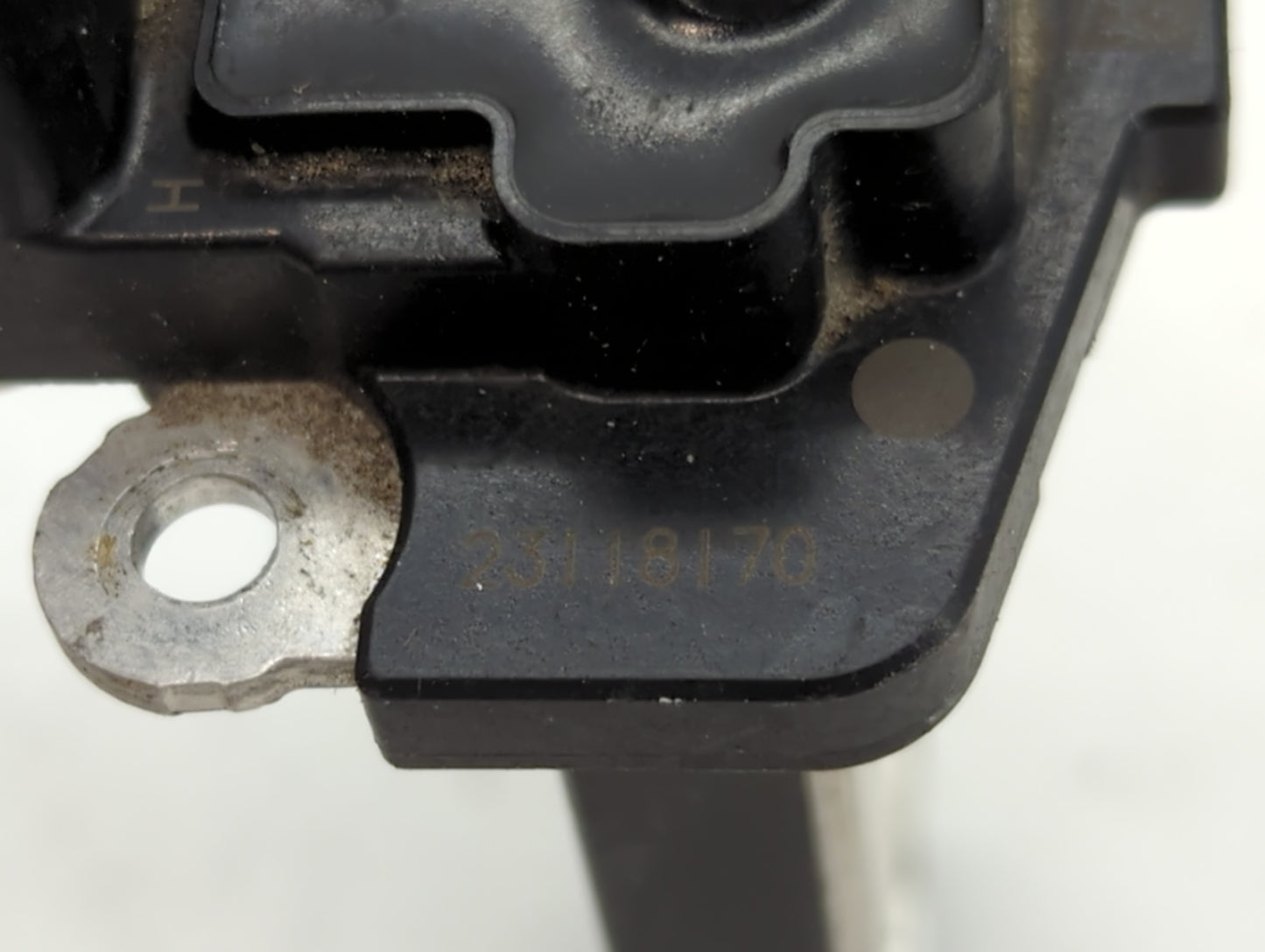2013-2019 Cadillac Xts Mass Air Flow Meter Maf - Oemusedautoparts1.com