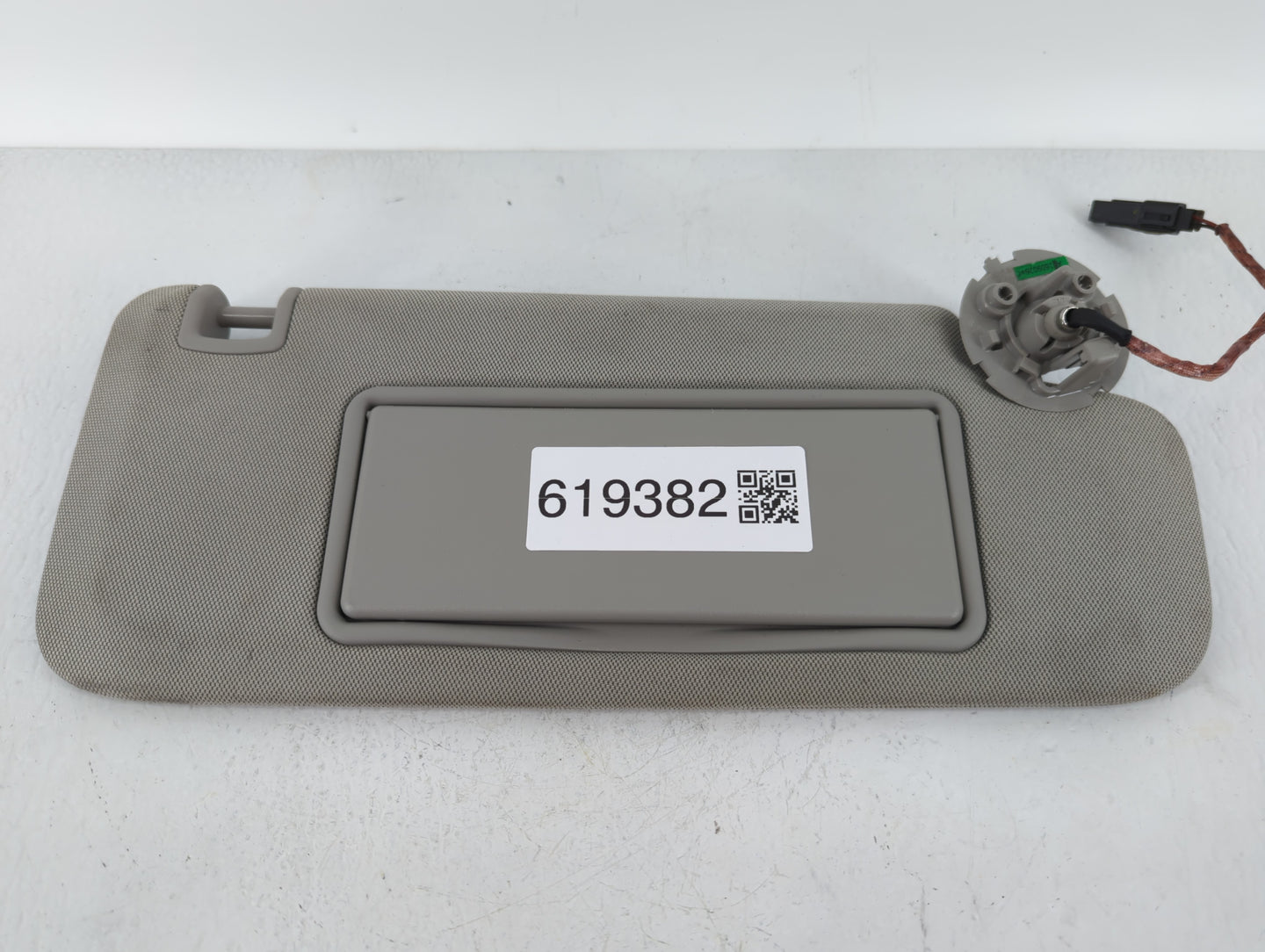 2013-2017 Cadillac Xts Sun Visor Shade Replacement Passenger Right Mirror Fits Fits 2013 2014 2015 2016 2017 OEM Used Auto P