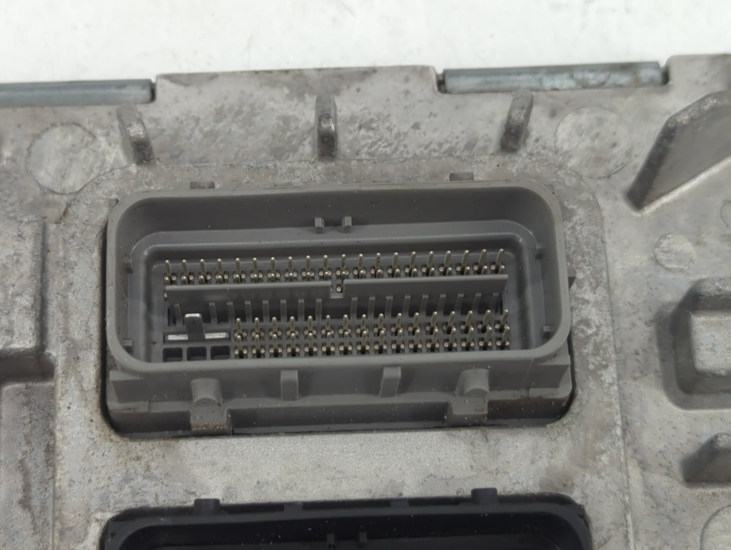 2017 Cadillac Xts PCM Engine Control Computer ECU ECM PCU OEM P/N:12679552 E82 Fits Fits 2016 2018 2019 2020 2021 2022 OEM U