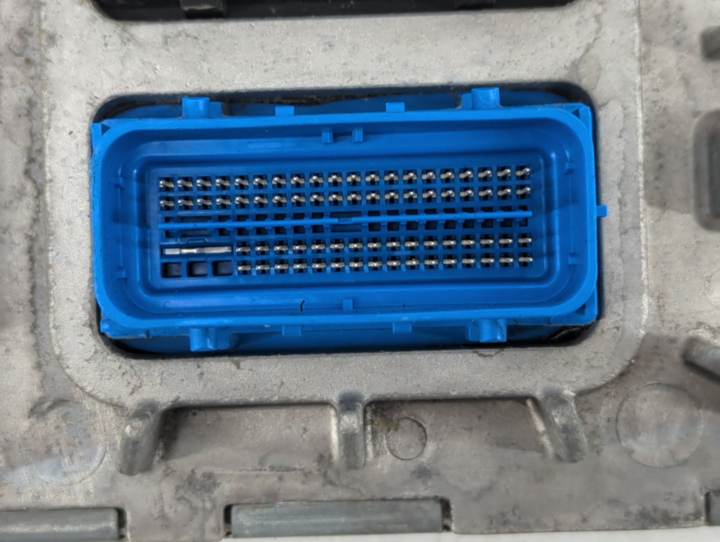 2017 Cadillac Xts PCM Engine Control Computer ECU ECM PCU OEM P/N:12679552 E82 Fits Fits 2016 2018 2019 2020 2021 2022 OEM U