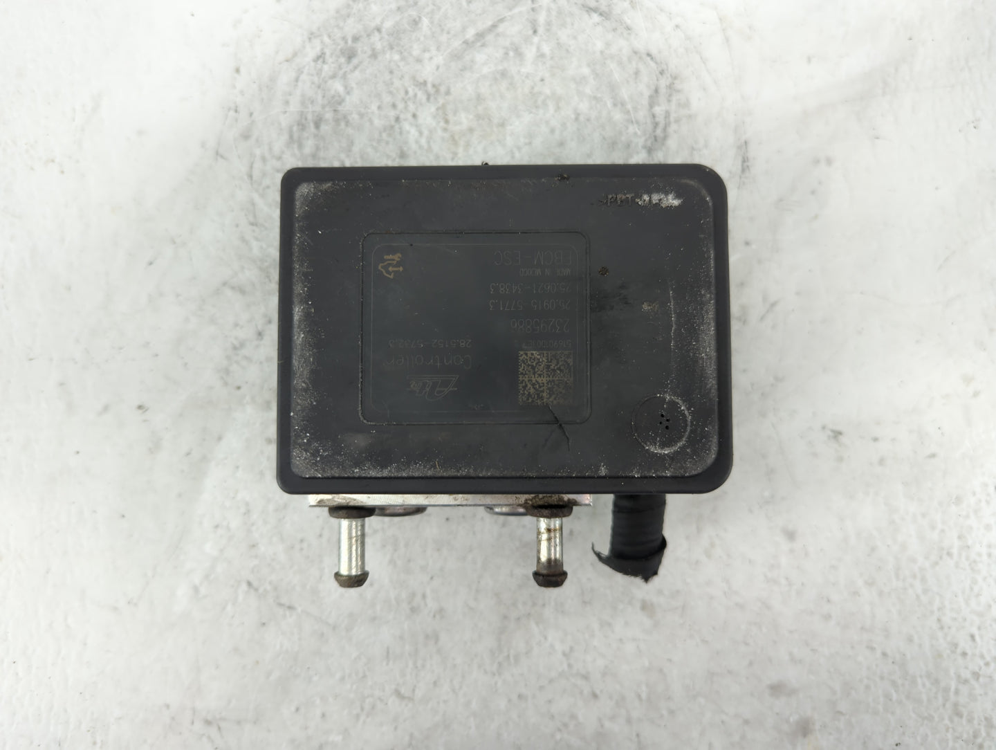 2017 Cadillac Xts ABS Pump Control Module Replacement P/N:84123941 Fits OEM Used Auto Parts - Oemusedautoparts1.com