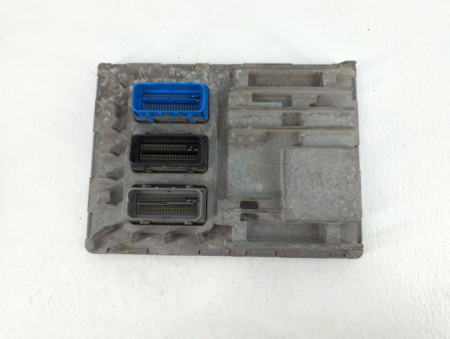 2017-2019 Cadillac Xts PCM Engine Control Computer ECU ECM PCU OEM P/N:12679552 E82 Fits Fits 2017 2018 2019 2020 OEM Used A